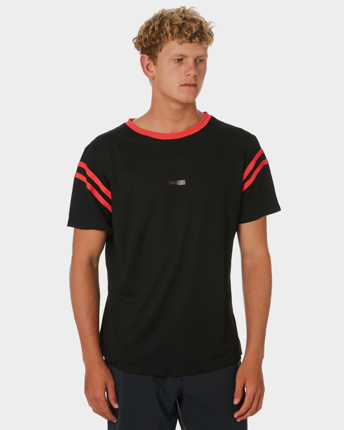 Adelio College Channel Flow Surf Tee Black
