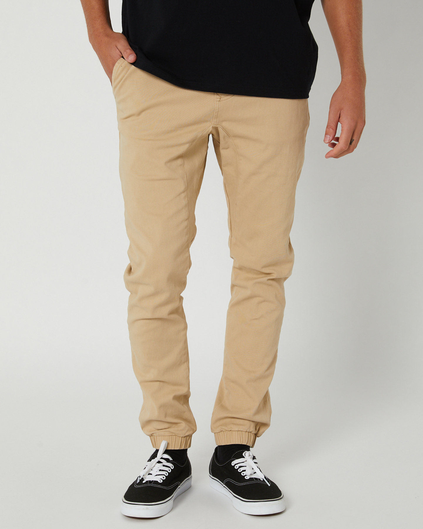 Rusty hook out on sale mens jogger pant