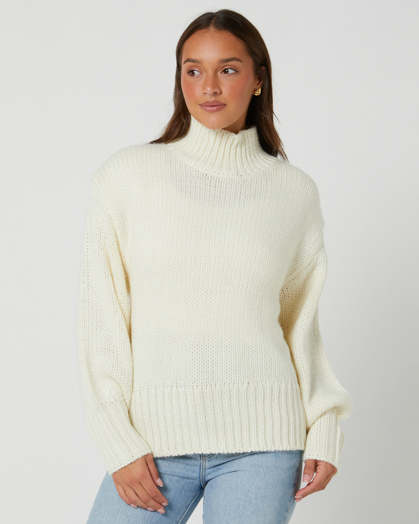 Chunky hot sale white turtleneck