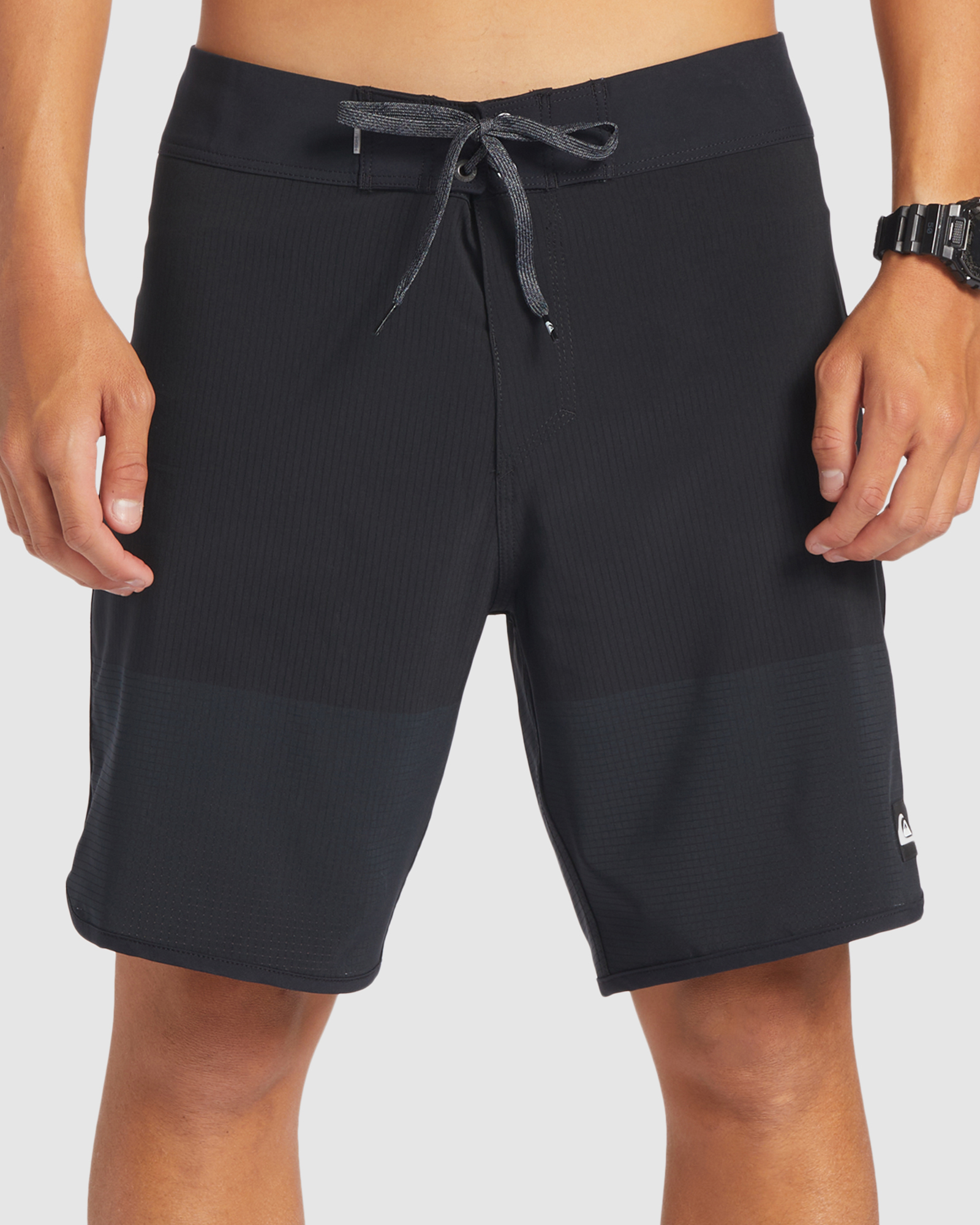 Quiksilver Mens Highlite Scallop 19 Inch Board Shorts - Black